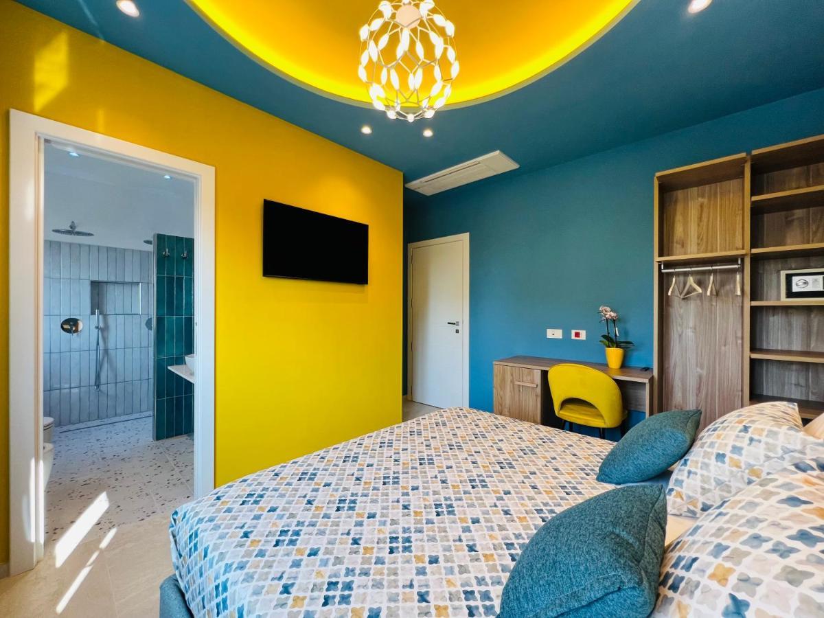 Yourhome - Lucrezia Suites Сорренто Екстер'єр фото