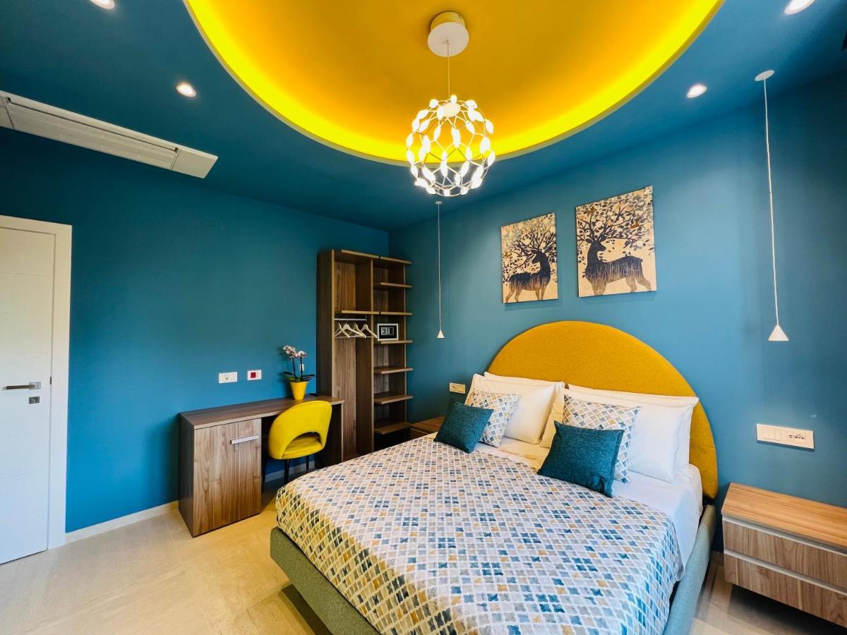 Yourhome - Lucrezia Suites Сорренто Екстер'єр фото